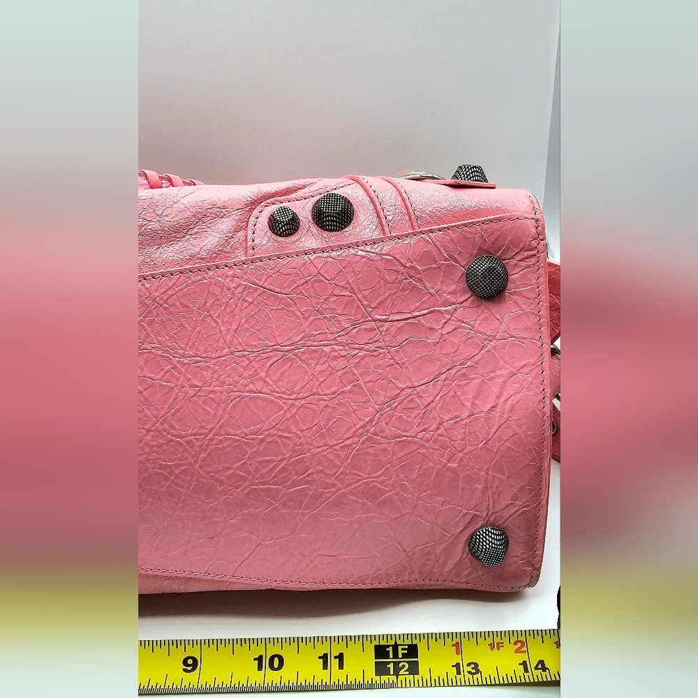 Balenciaga Neo Cagole Sweet Pink Crossbody Bag with Heart Mirror New W/ Tag - Picture 6 of 12